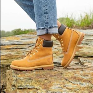 Timberland Wheat Nubuck Premium 6-Inch Waterproof Boots Size 8